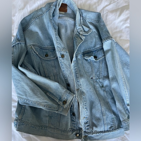 Jean jacket - Picture 2 of 6